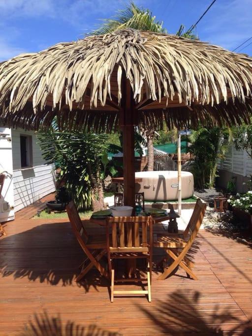 Charmant Bungalow Un P'Tit Coin De Paradis Saint-Francois  Exterior foto