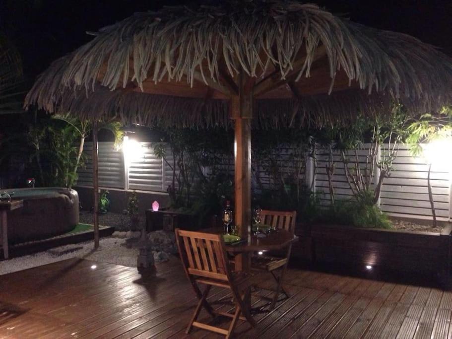 Charmant Bungalow Un P'Tit Coin De Paradis Saint-Francois  Exterior foto